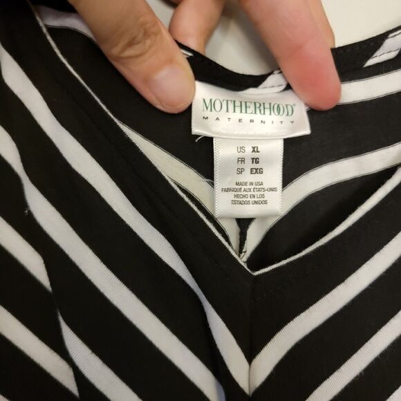 Motherhood Maternity Maxi Dress  - Picture 4 of 5